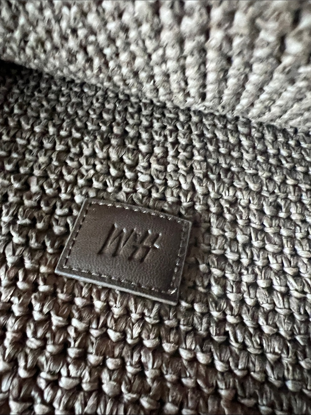 RARE H&M Brown Woven Fringe Tote Bag - Picture 6 of 12